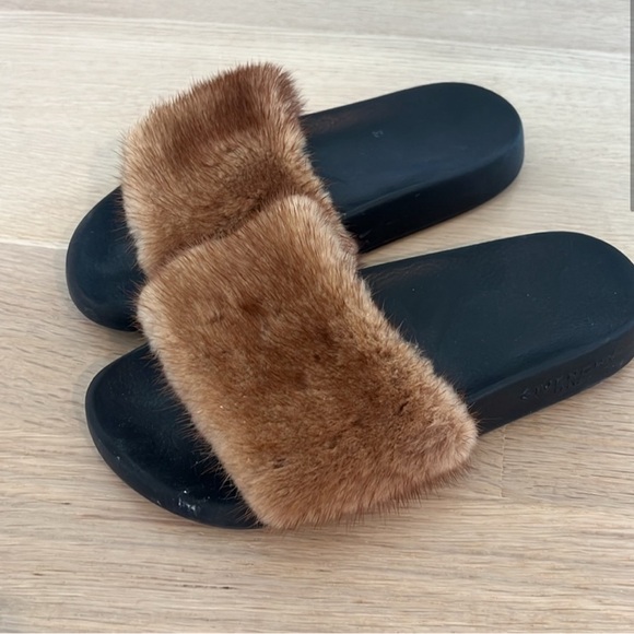Givenchy Brown and Black Slippers with mink fur Strap - Picture 2 of 6